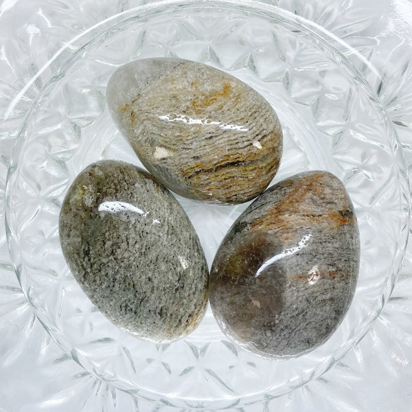 Thousand Layer Quartz Palm Stones