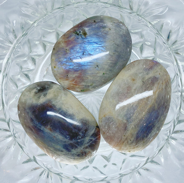 Sunstone with Moonstone Palm Stones