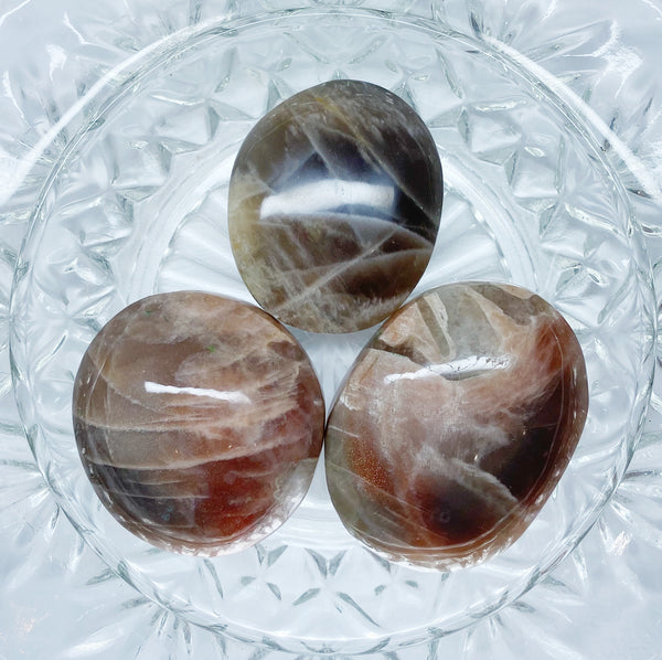 Black Sunstone Palm Stones